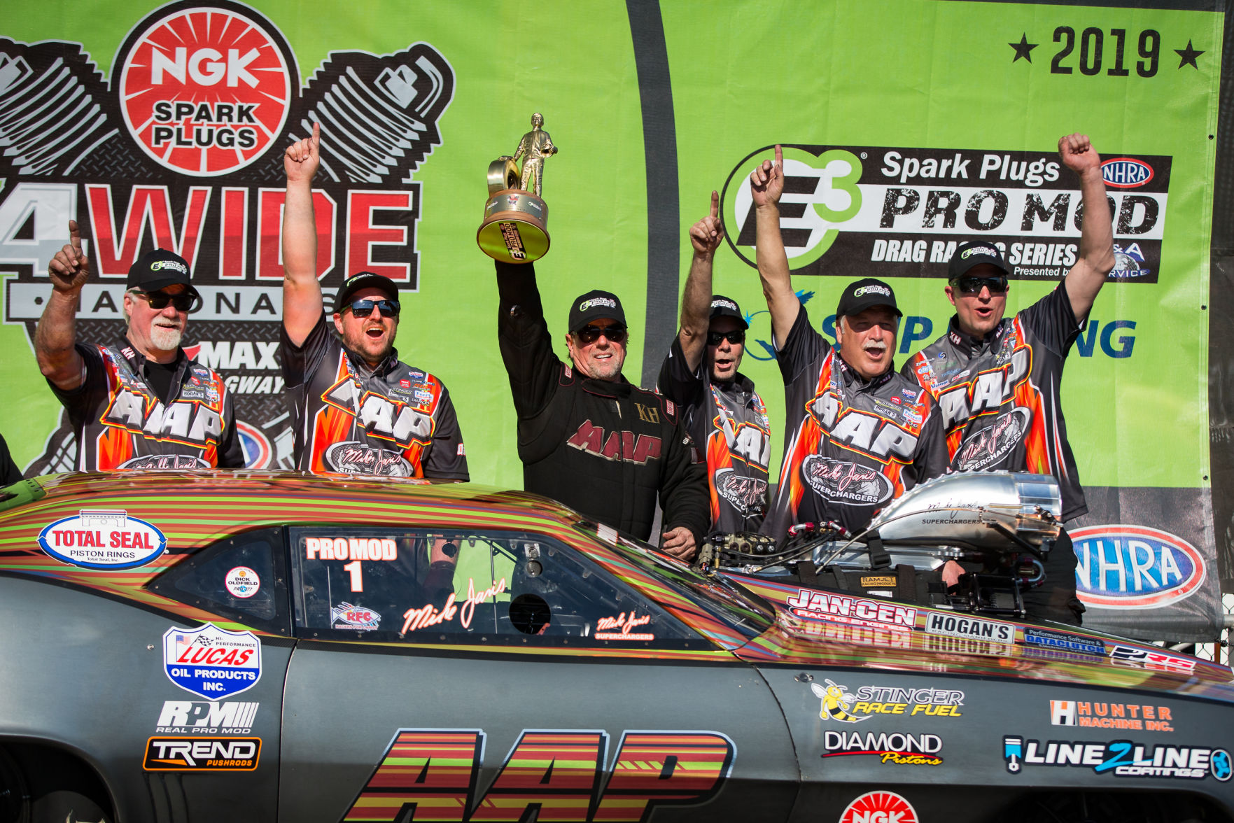 Sunday final eliminations of the NGK Spark Plugs NHRA 4-Wide Nationals